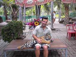 Tiger Zoo2.png